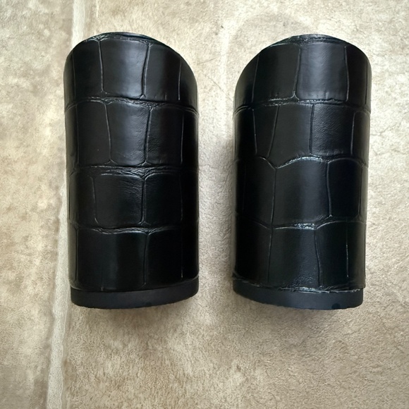 Size 7-8.5 Textured Coal Crocodile 4 inch Blocks Pashion Footwear - Picture 2 of 7